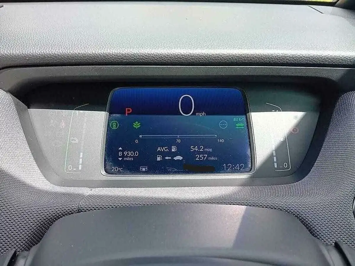 2020-honda-jazz-15-i-mmd-se-big-26
