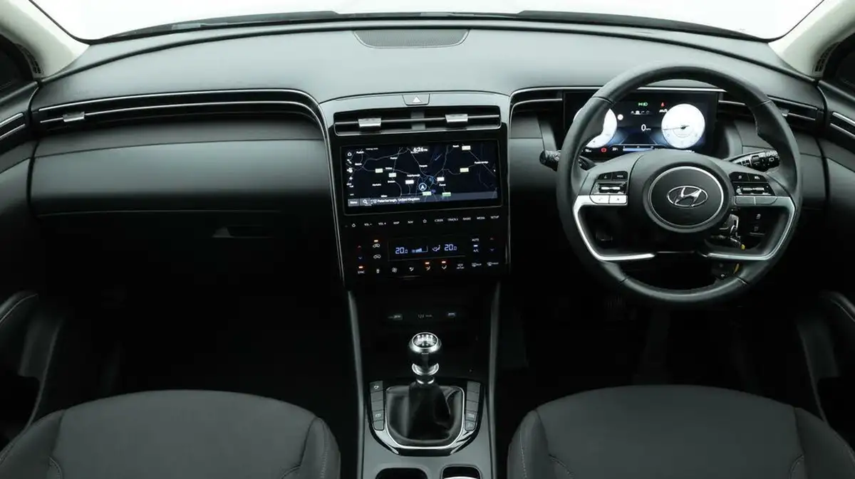 2022-hyundai-tucson-16-t-gdi-se-connect-150ps-big-13