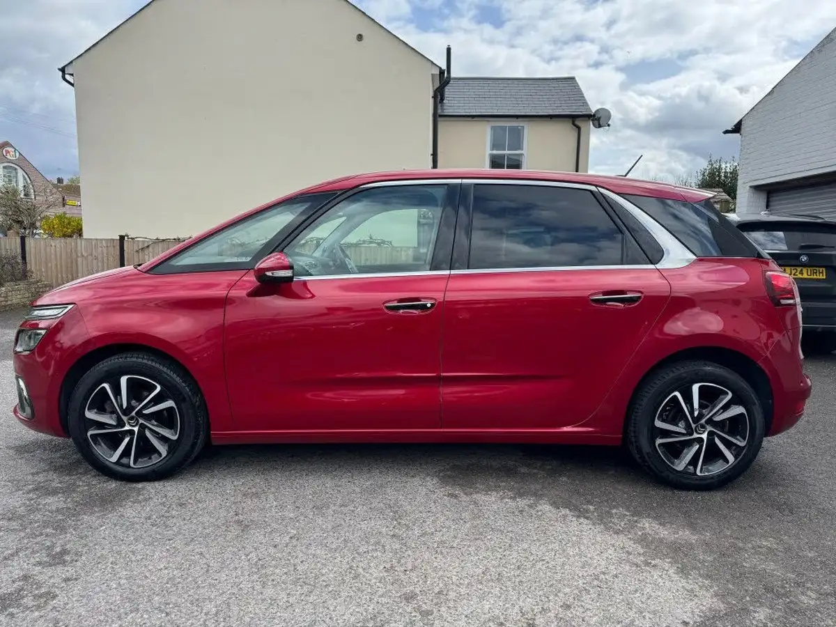 2017-citroen-c4-picasso-16bluehdi-flair-eat6-big-6