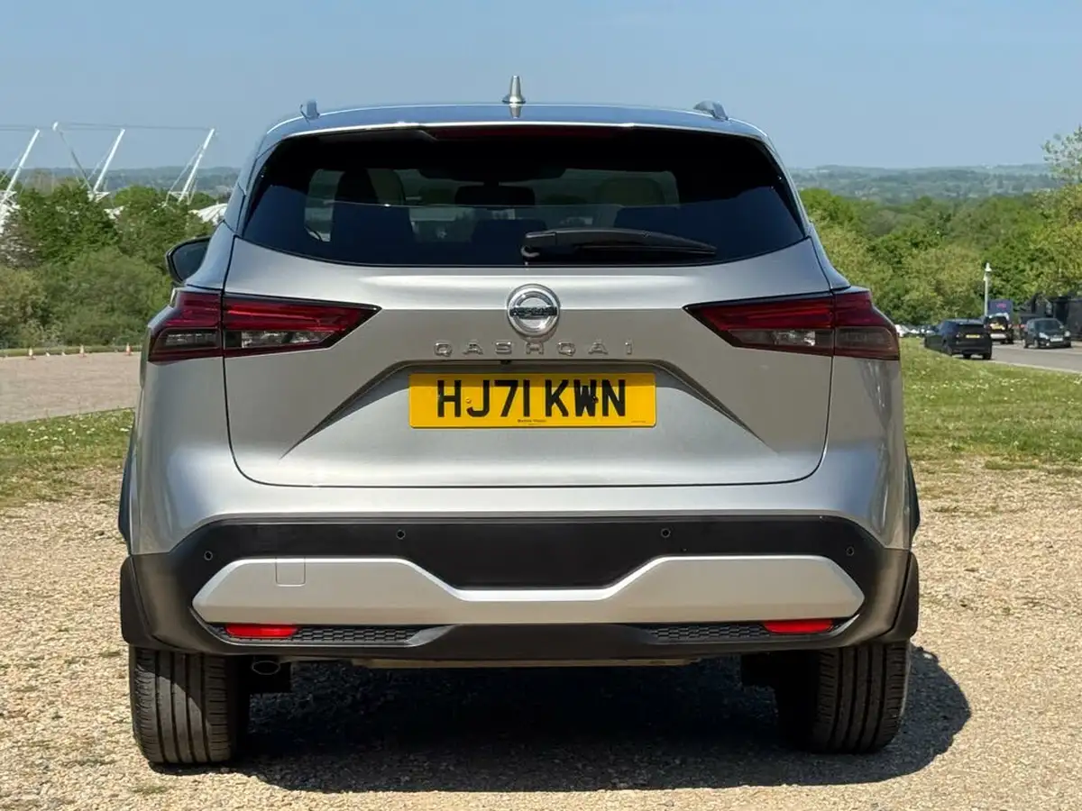 2021-nissan-qashqai-13-dig-t-tekna-140ps-big-10