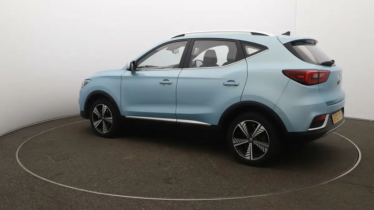 2020-mg-zs-suv-e-exclusive-ev-big-29