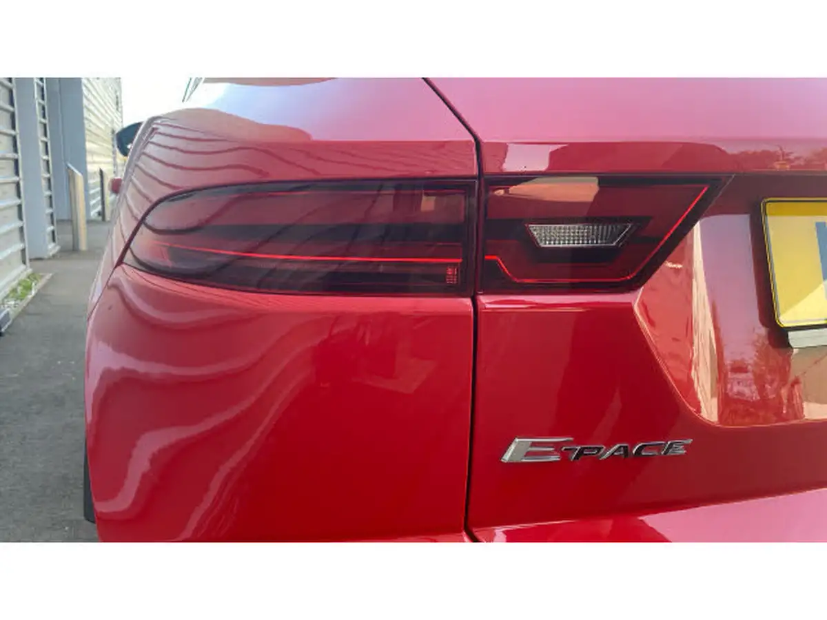 2019-jaguar-e-pace-20-i4d-r-dynamic-180ps-awd-auto-big-18
