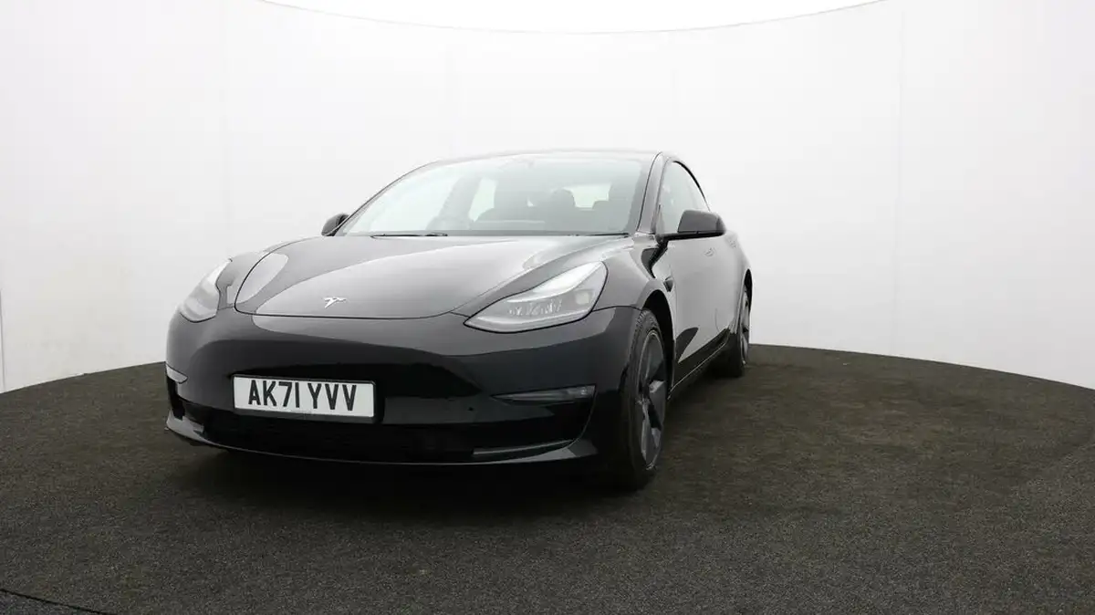 2021-tesla-model-3-e-long-range-awd-big-49