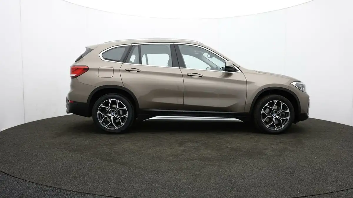 2020-bmw-x1-20-xdrive20i-xline-189bhp-big-30