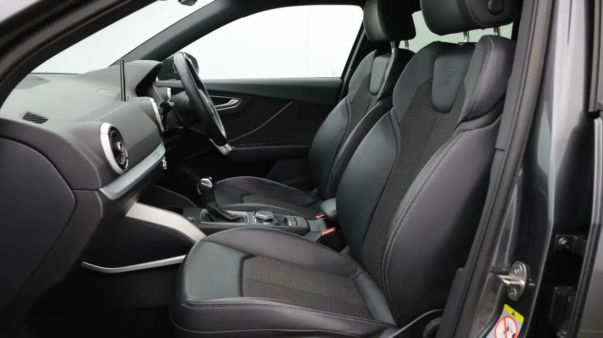 2021-audi-q2-15-35-tfsi-s-line-tronic-big-14