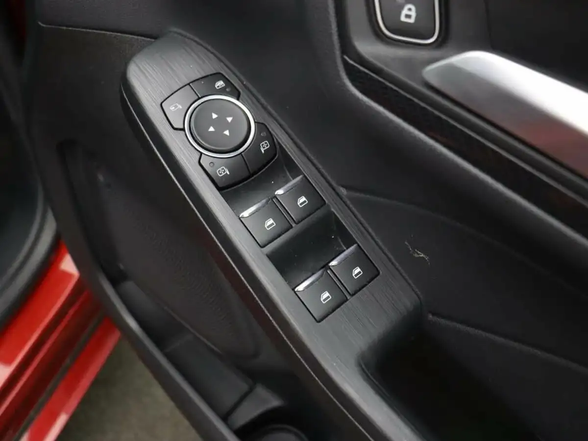 2022-ford-kuga-25t-st-line-edition-190ps-fhev-big-15