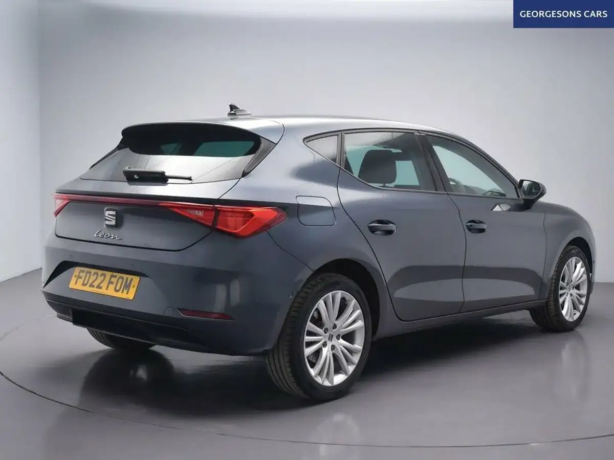 2022-seat-leon-10-tsi-evo-se-dynamic-hatchback-big-6