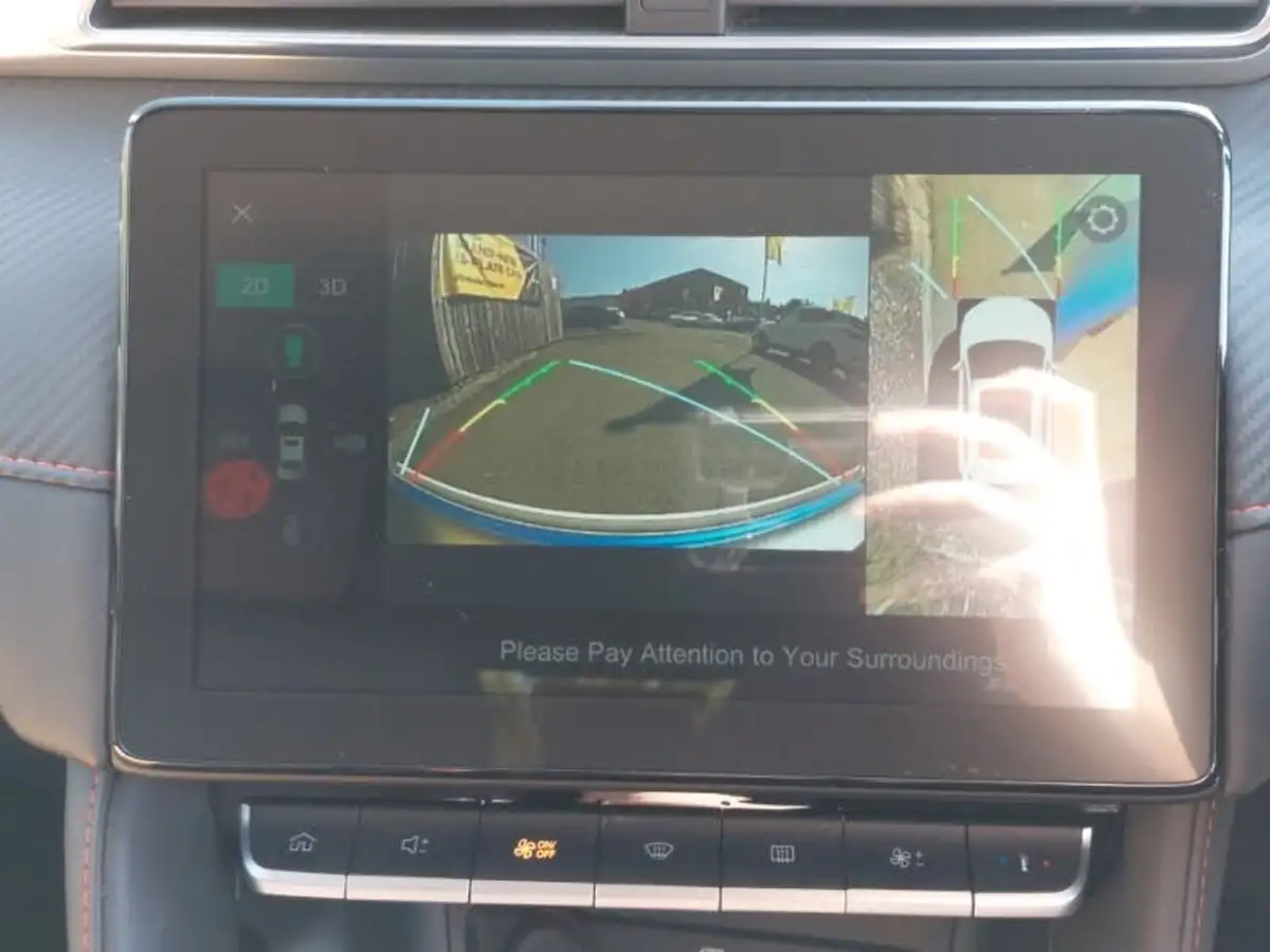2024-mg-zs-suv-15-vti-tech-exclusive-big-14