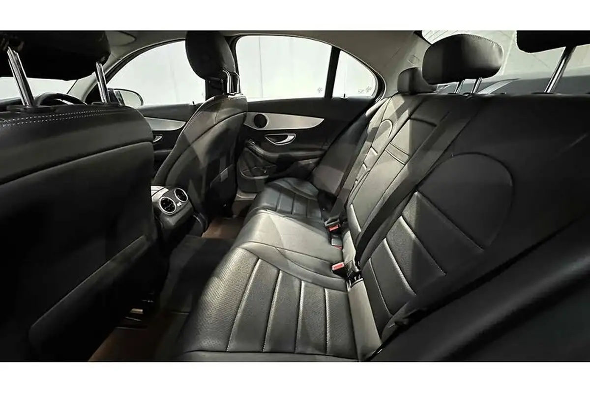 2019-mercedes-benz-c-class-15-c200-sport-premiumss-saloon-4d-big-19