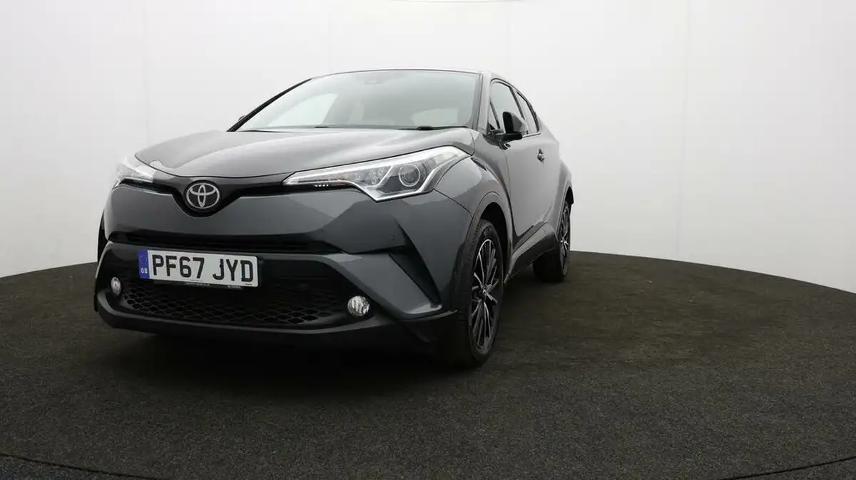 2018-toyota-c-hr-12-excel-big-48
