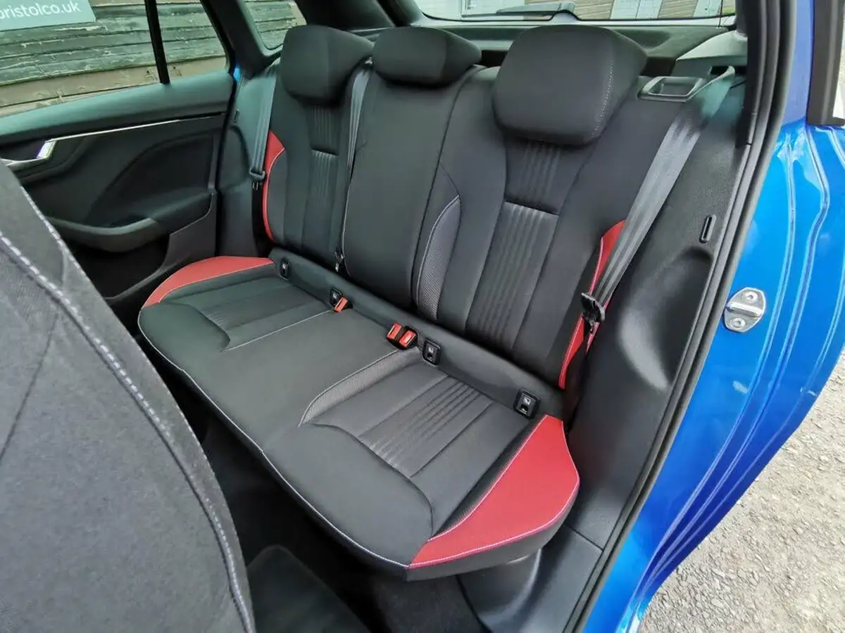 2020-skoda-kamiq-15-tsi-monte-carlo-dsg-big-28