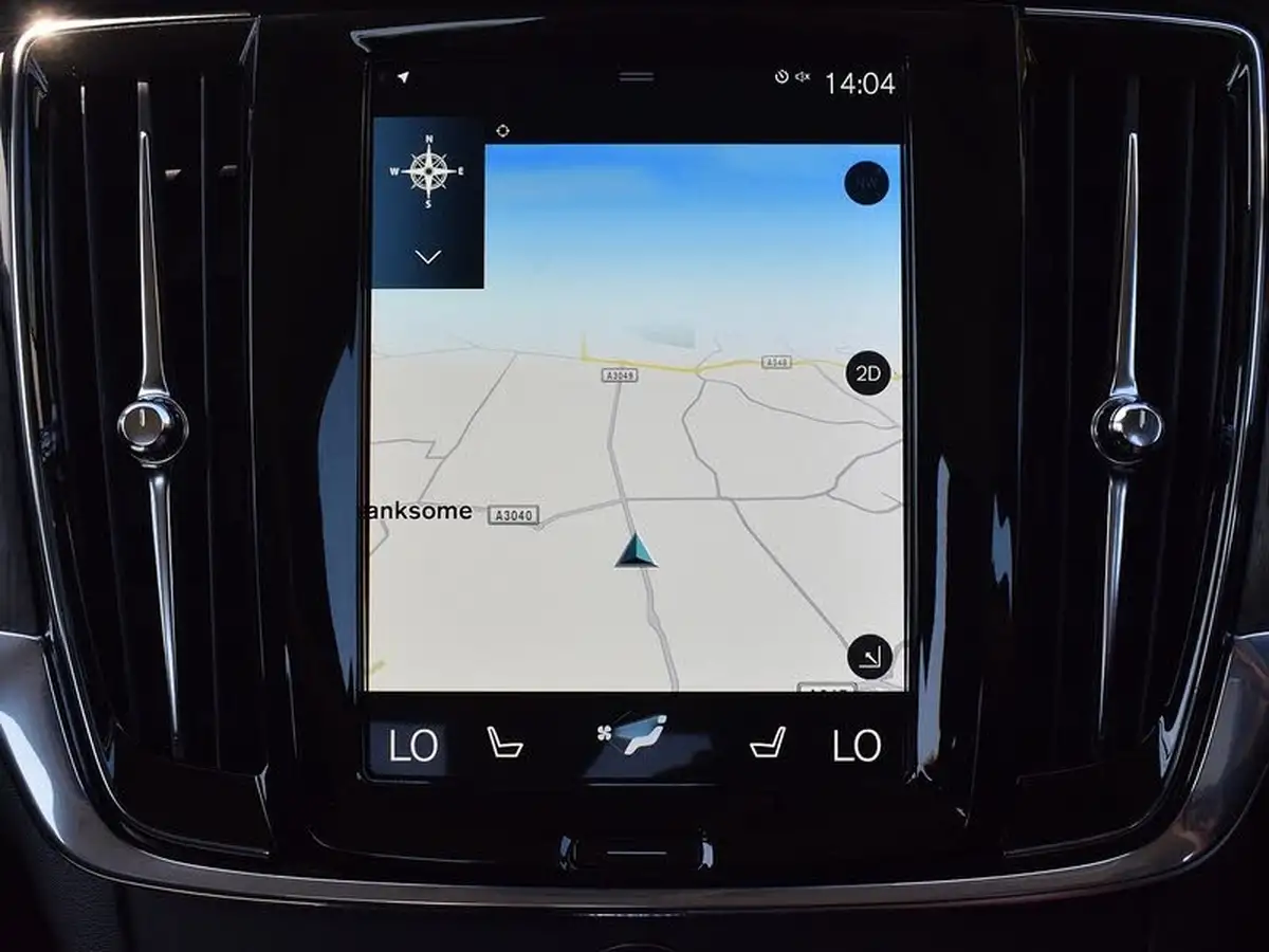 2021-volvo-s90-20-t8-inscription-390bhp-big-10