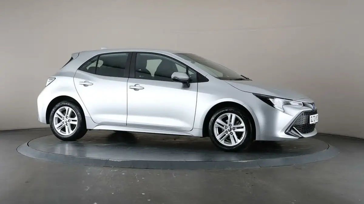 2023-toyota-corolla-18-vvt-i-icon-120bhp-trk-hatchback-5d-big-51