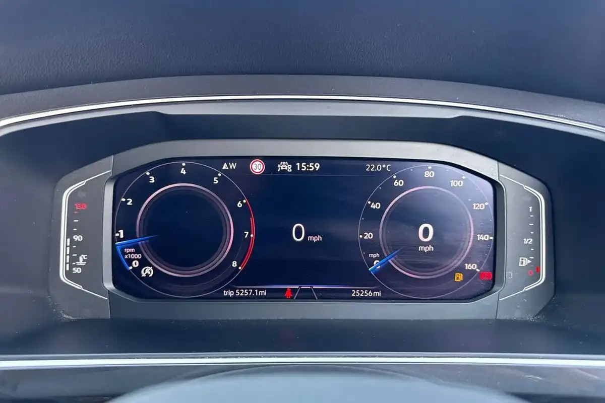 2023-volkswagen-tiguan-allspace-15-tsi-life-big-44