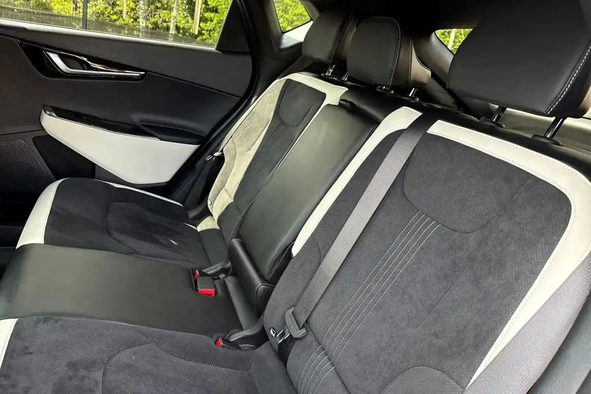 2021-kia-ev6-e-gt-line-225bhp-heat-pump-big-18
