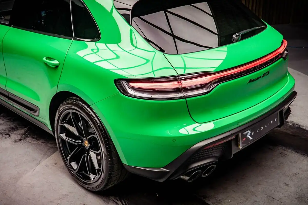 2024-porsche-macan-29-v6-gts-big-18