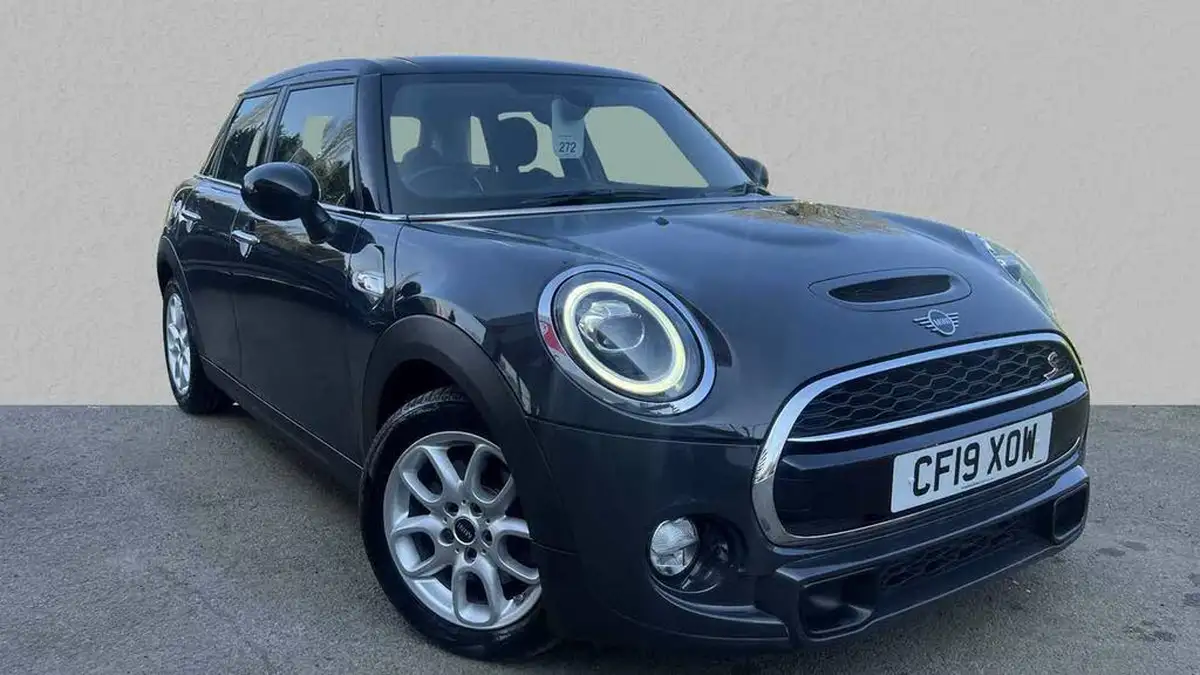 2019-mini-cooper-20-cooper-s-classic-189bhp-hatchback-5d-big-0