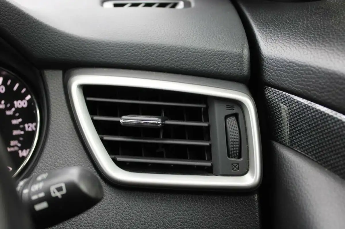 2016-nissan-x-trail-16-dig-t-n-vision-big-33