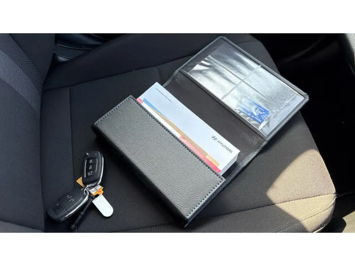 2024-hyundai-i20-10-t-gdi-advance-big-18