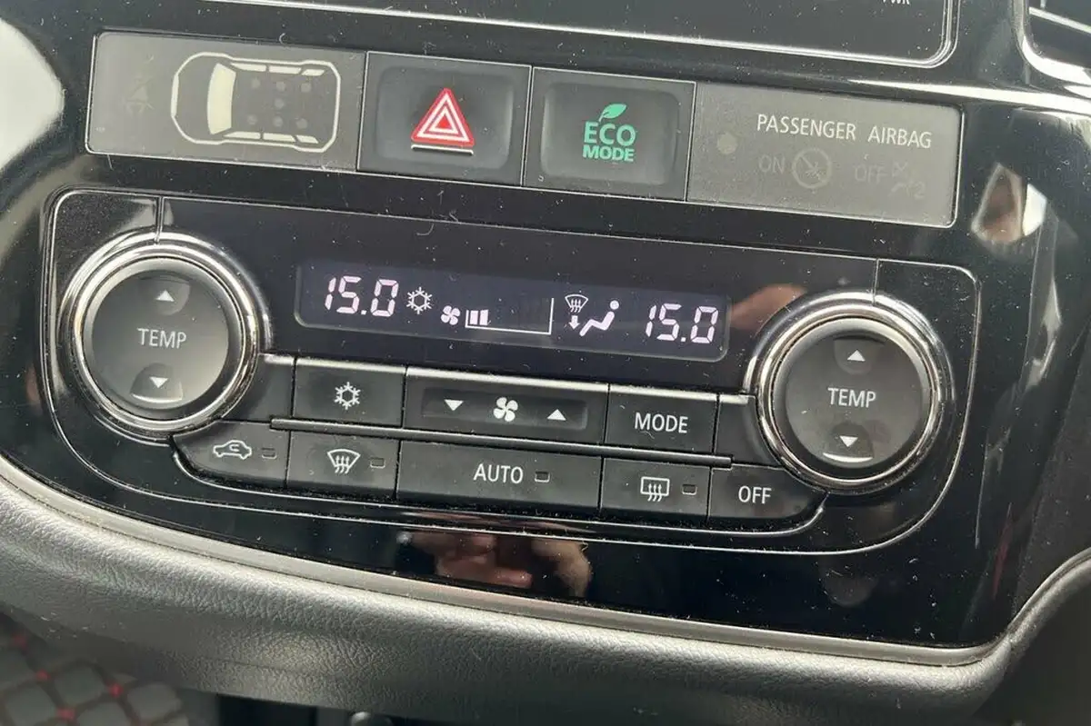 2018-mitsubishi-outlander-22di-d-4-leather-auto-big-34