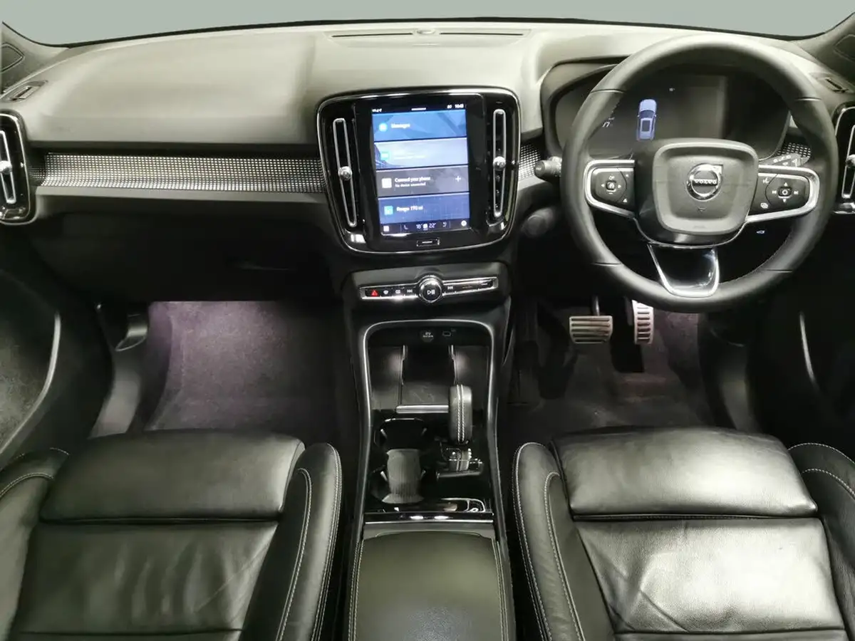 2022-volvo-c40-e-twin-recharge-pro-big-1
