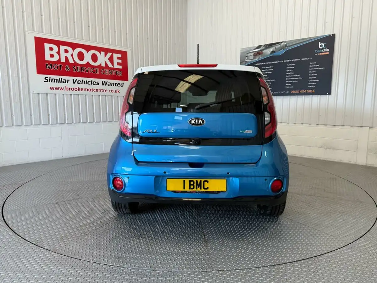 2016-kia-soul-ev-ev-big-5