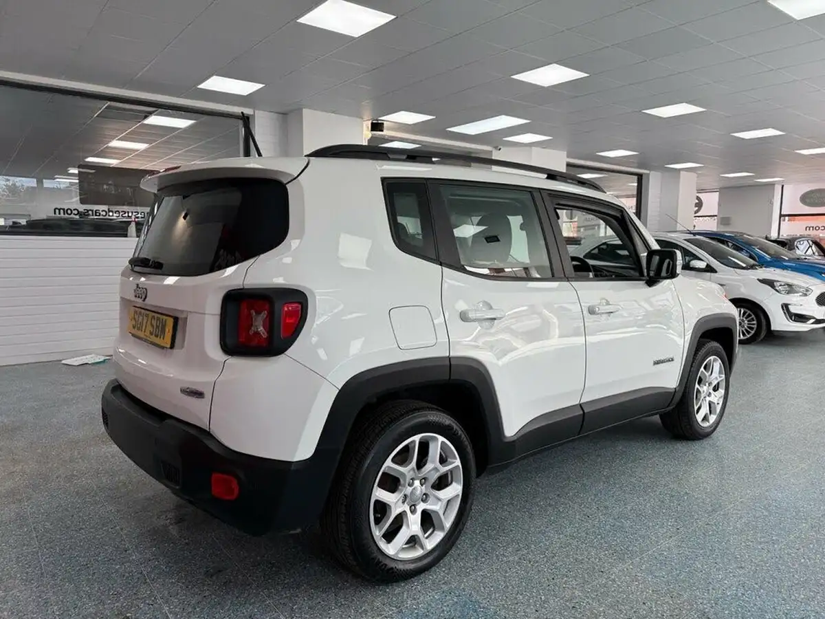 2017-jeep-renegade-16l-e-torq-longitude-big-1