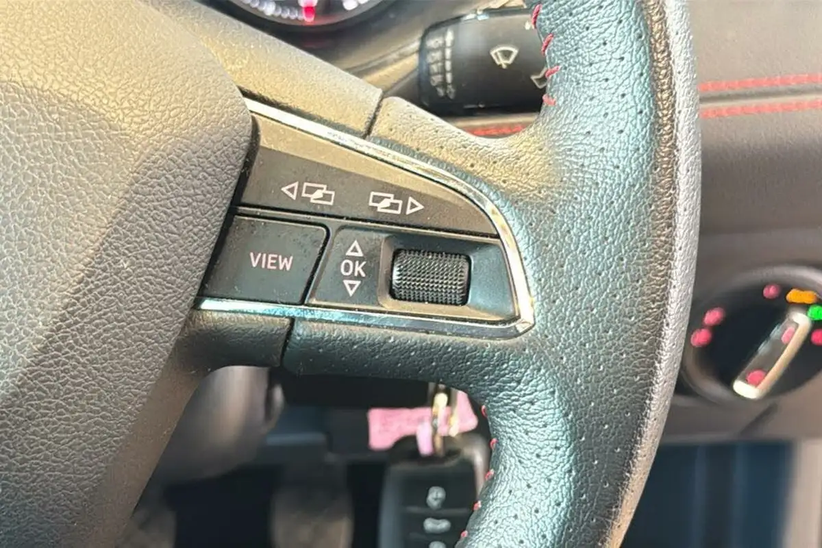 2019-seat-arona-10-tsi-fr-big-21