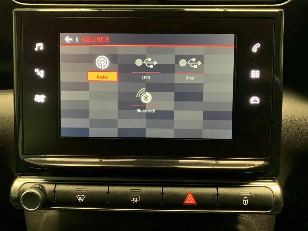 2018-citroen-c3-aircross-16bluehdi-flair-100ps-big-17