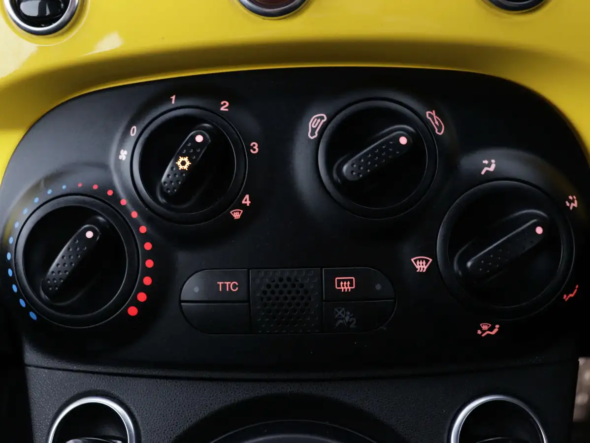 2018-abarth-595-14-tjet-mta-big-21