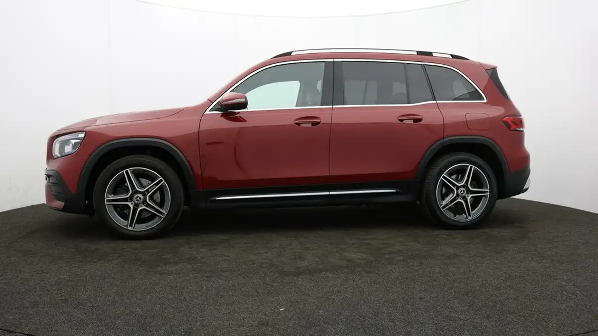 2021-mercedes-benz-glb-class-13-glb200-amg-line-8g-tronic-big-59