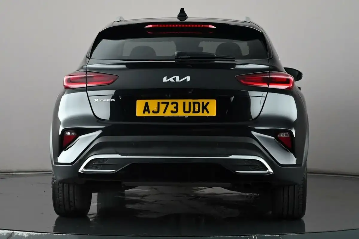 2024-kia-xceed-15-t-gdi-3-158bhp-big-4