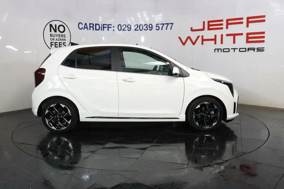 2024-kia-picanto-12-gt-line-s-big-5