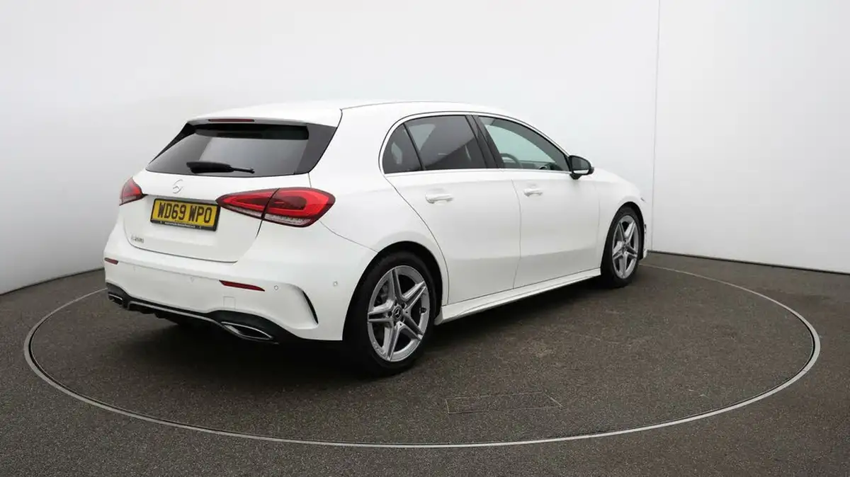 2020-mercedes-benz-a-class-13-a200-amg-line-executive-hatchback-5d-big-7
