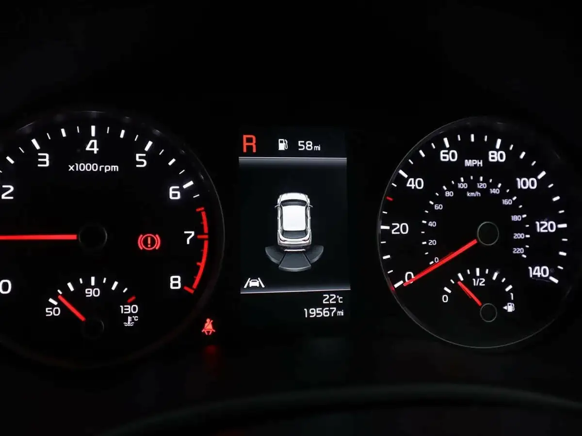 2022-kia-stonic-10-t-gdi-2-big-12