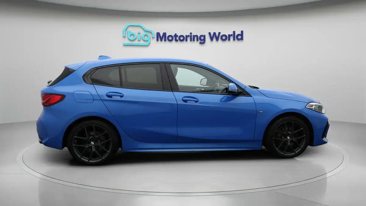 2021-bmw-1-series-20td-118d-m-sport-lcp-auto-big-8