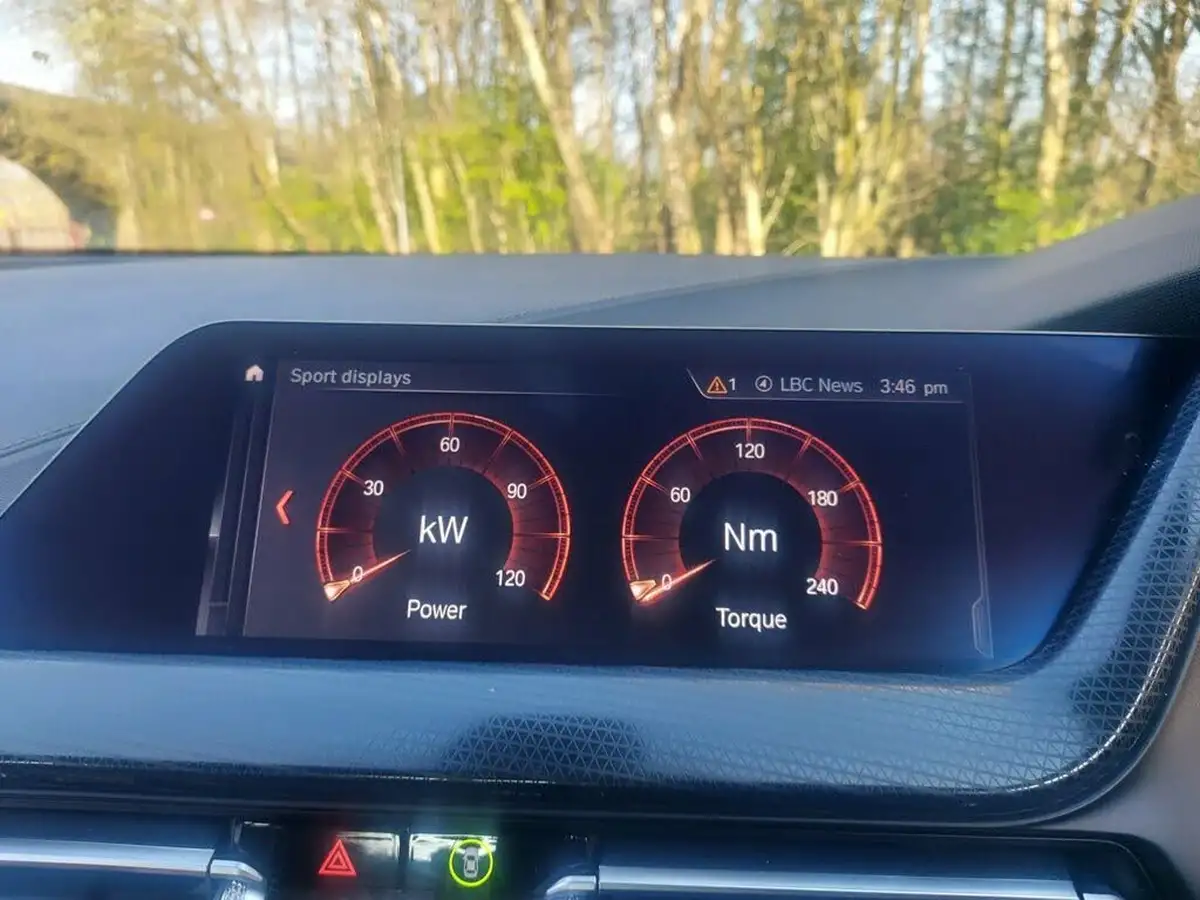 2020-bmw-1-series-big-25