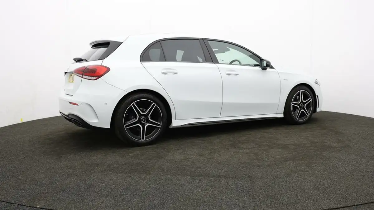 2022-mercedes-benz-a-class-13-a180-amg-line-executive-edition-hatchback-5d-7g-dct-big-28