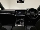 2020-volkswagen-touareg-30tdi-black-edition-286ps-small-17