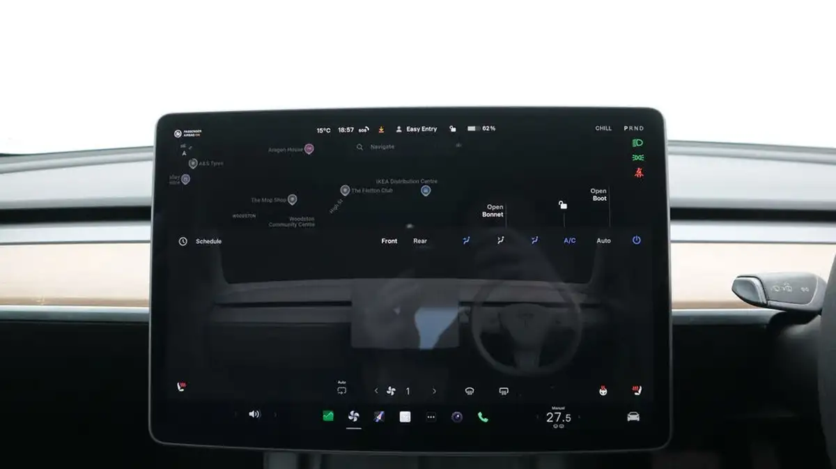 2021-tesla-model-3-e-long-range-4x4-big-12