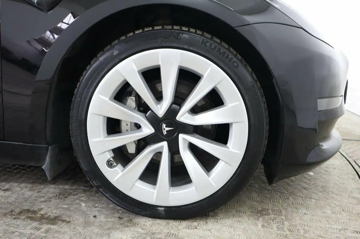 2021-tesla-model-3-e-long-range-4x4-big-19