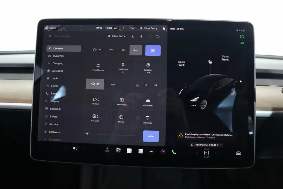 2021-tesla-model-3-e-long-range-4x4-big-23