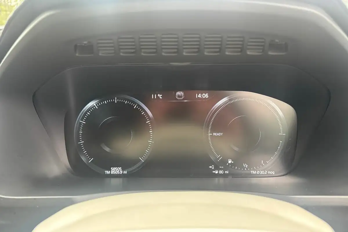 2022-volvo-xc90-20-t8-inscription-455bhp-big-6