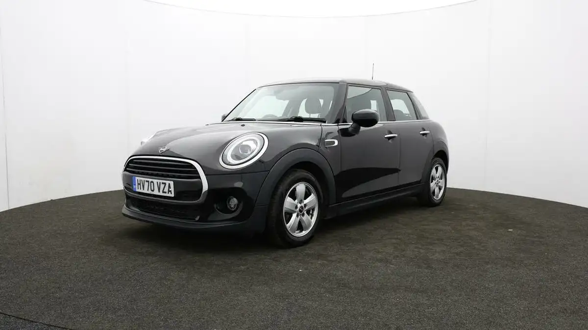 2020-mini-countryman-15-cooper-classic-big-50