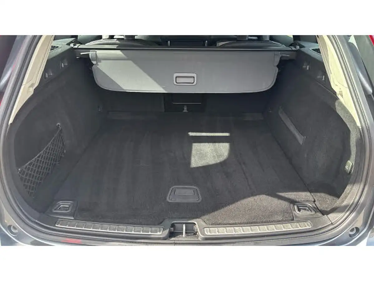 2020-volvo-v60-20-t4-momentum-plus-big-16