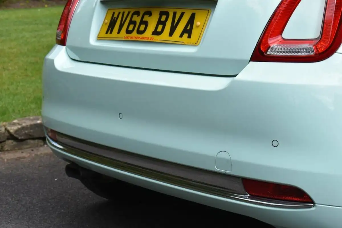 2016-fiat-500-12-lounge-big-28