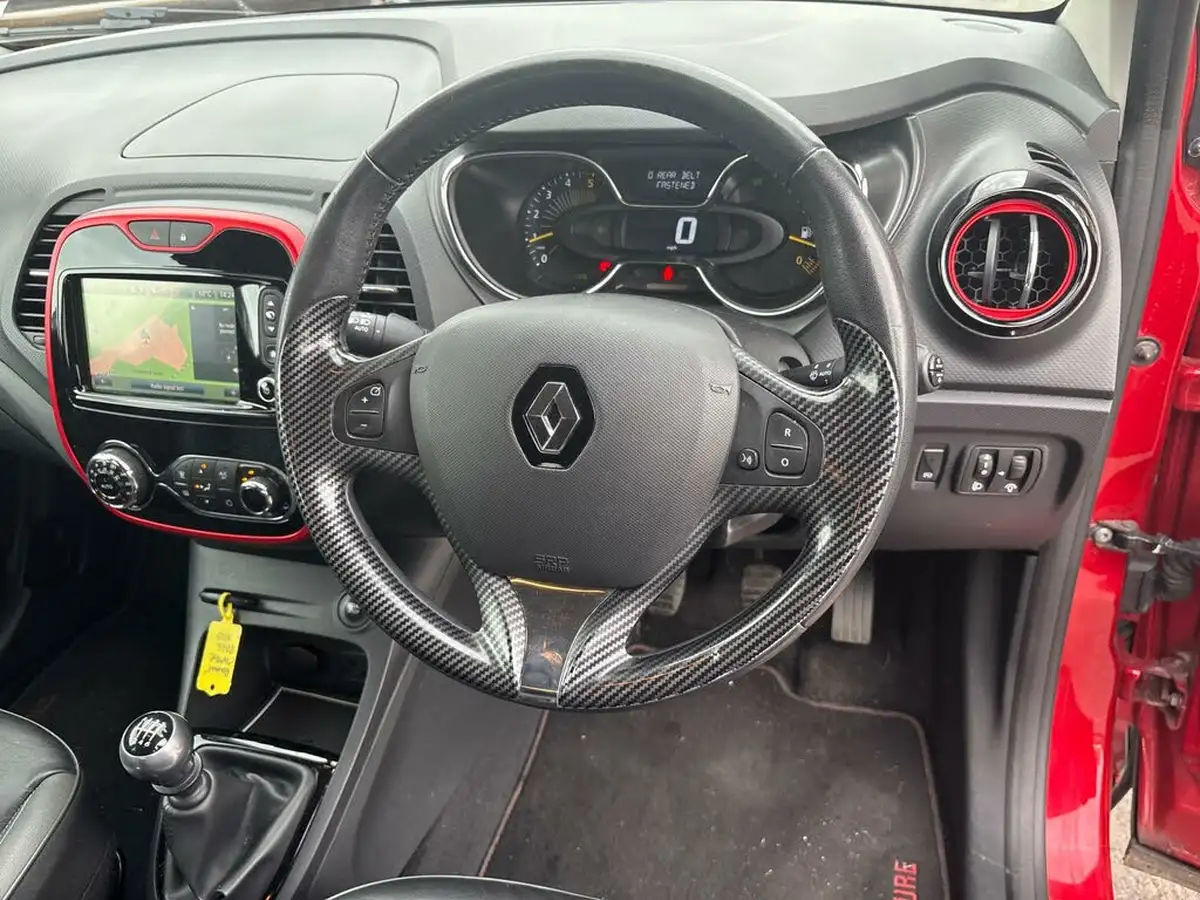 2016-renault-captur-15dci-signature-nav-110bhp-energy-ss-big-22