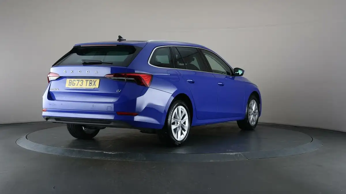 2022-skoda-octavia-14-tsi-se-l-estate-big-62