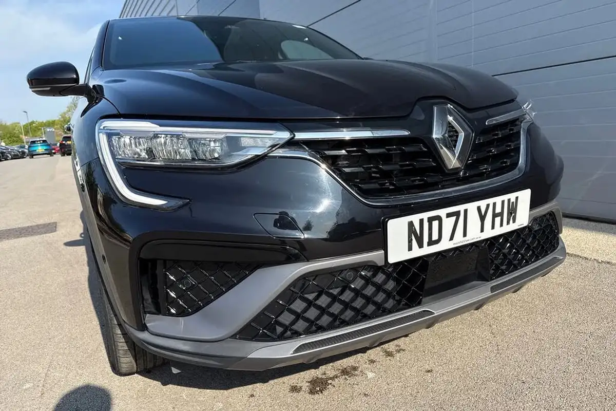 2021-renault-arkana-16-rs-line-big-8