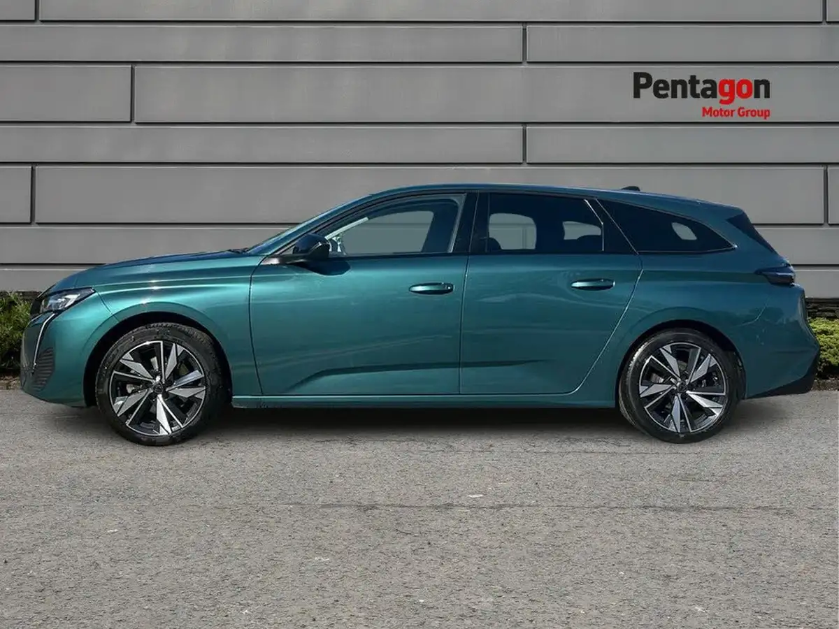 2022-peugeot-308-sw-15-bluehdi-allure-station-wagon-eat8-big-11